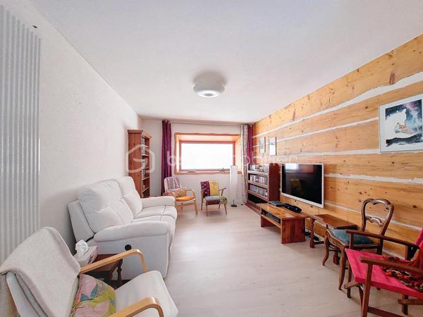 Maison en pierre de 326 m²