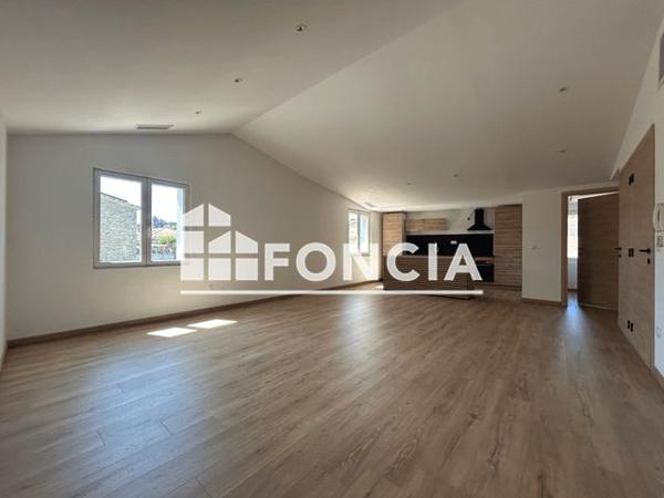 Location Appartement 4 pièces 94.5 m² - Boujan Sur Libron 34760