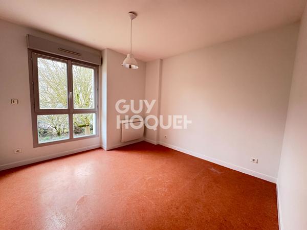 Maison à louer - 8 pièces - Hyper Centre de Soissons