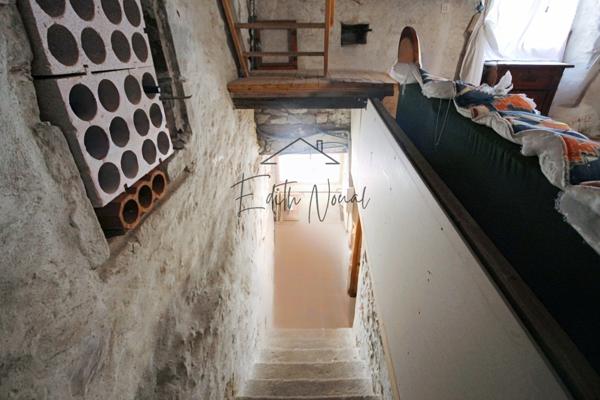 Saint-Félix-de-Sorgues (12400) EXCLUSIVITE JOLIE MAISON DE VILLAGE VALLEE DE LA SORGUES