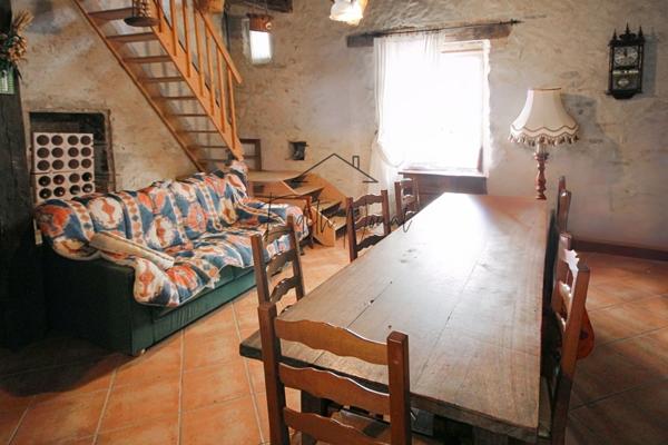 Saint-Félix-de-Sorgues (12400) EXCLUSIVITE JOLIE MAISON DE VILLAGE VALLEE DE LA SORGUES