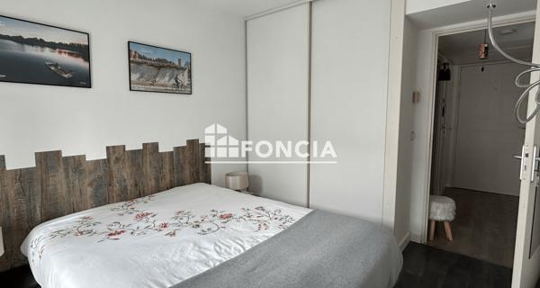 Location Appartement meublé 2 pièces 40.1 m² - La Rochelle 17000