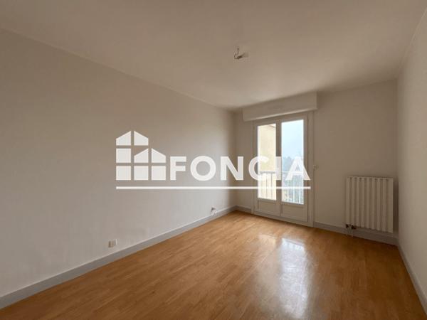 Location Appartement 2 pièces 64.98 m² - 13 MAIL PIERRE CHARLOT Blois 41000