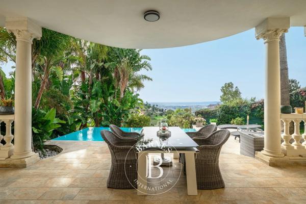 Nice, Villa 4 Chambres -  303 m² à vendre