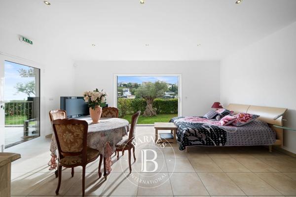 Nice, Villa 4 Chambres -  303 m² à vendre
