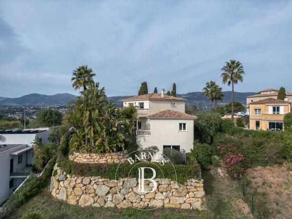 Nice, Villa 4 Chambres -  303 m² à vendre
