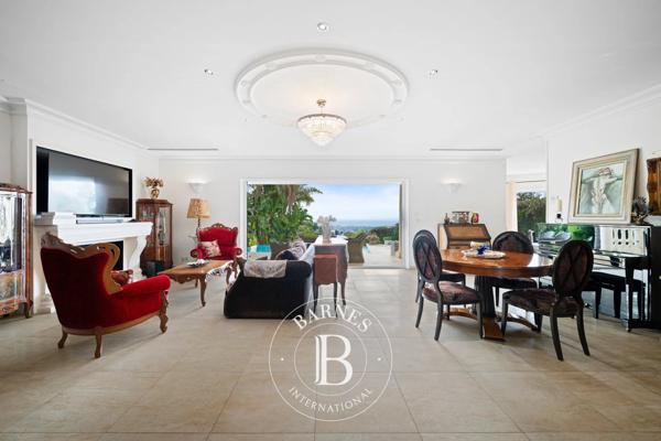Nice, Villa 4 Chambres -  303 m² à vendre