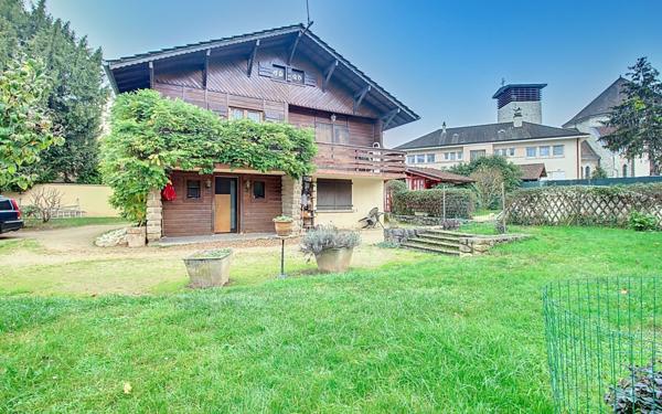 Maison à vendre    5 pièces • 112 m2 Annemasse
