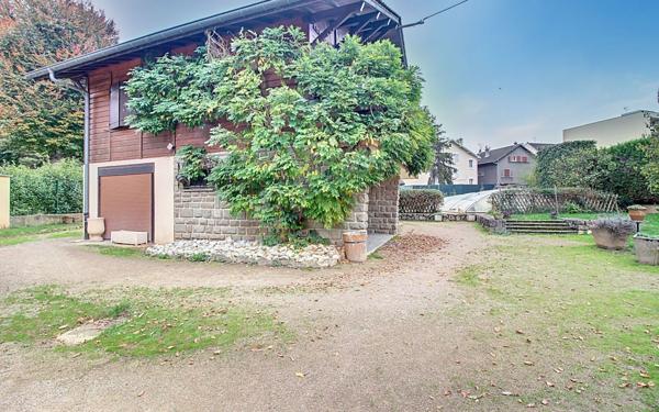 Maison à vendre    5 pièces • 112 m2 Annemasse