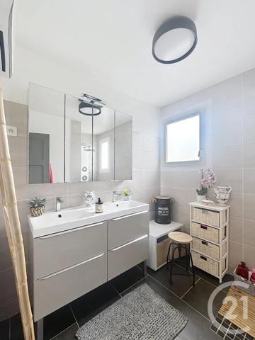Maison à vendre  6 pièces - 117,50 m 2   VERBERIE  - 60