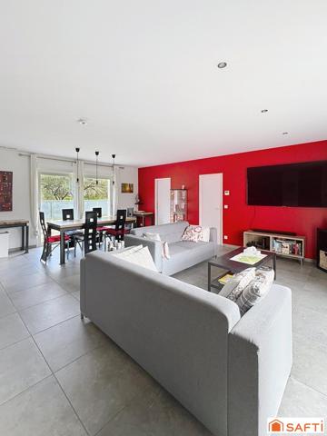 07140 LES VANS : Villa avec piscine et vue