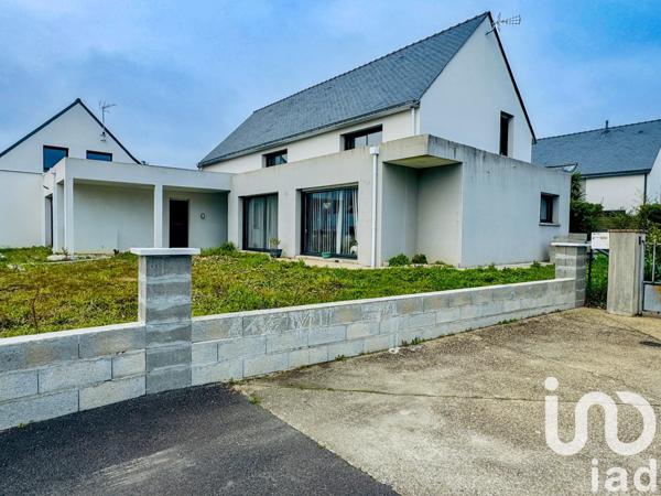 Pavillon 7 pièces de 186 m² à Saint-André-des-Eaux (44117)