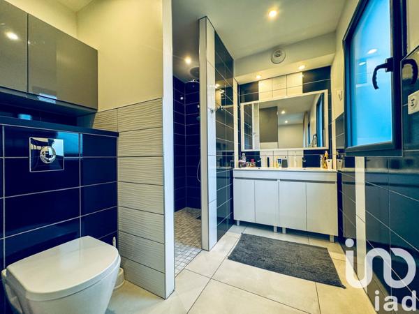 Pavillon 7 pièces de 186 m² à Saint-André-des-Eaux (44117)