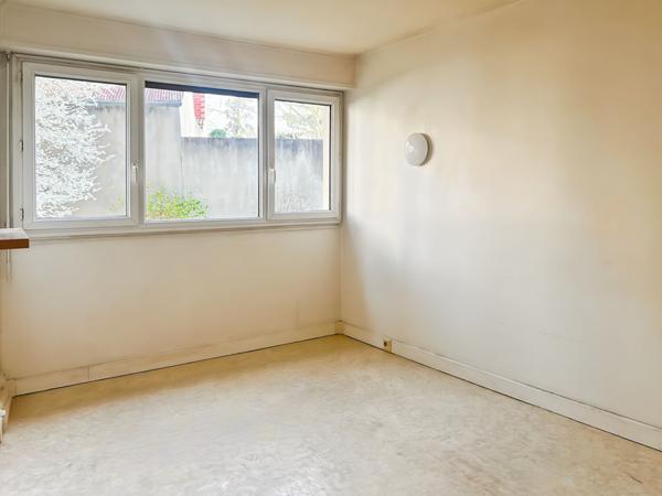 Appartement 2 pièces - CRÉTEIL 35 M²