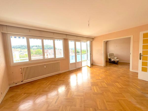 Appartement - 4 pièces - 104 m²