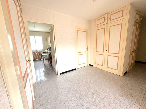 Appartement - 4 pièces - 104 m²