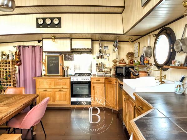 Aigues-Mortes, Maison  160 m² à vendre