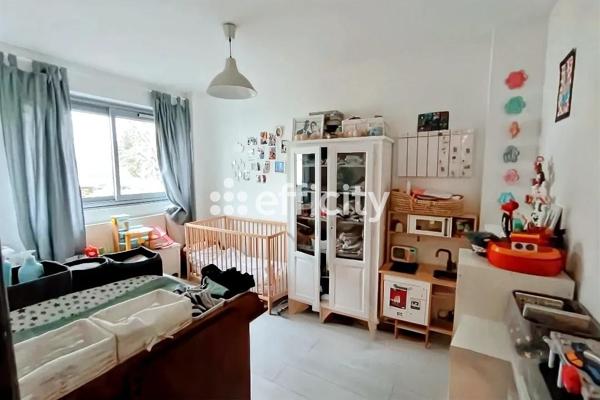 Appartement 4 pièces - 77 m²