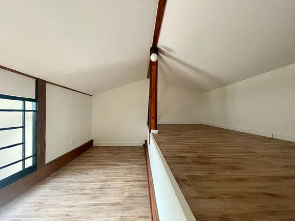 Echoppe 84m2 3ch jardin garage Saint -Genès