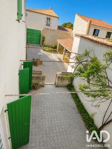 Maison à vendre 6 pièces 144 m² Sainte-Marie-de-Ré