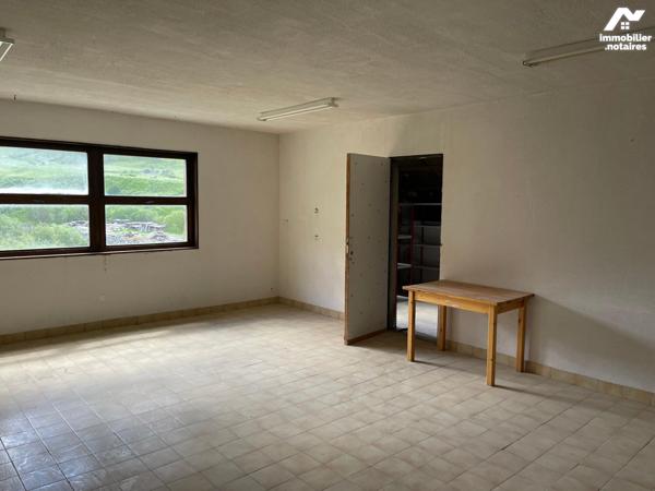 VENTE EN IMMO-INTERACTIF® : IMMEUBLE - Cervieres - Hautes-Alpes (05)