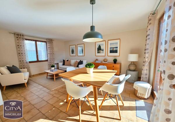 Maison à vendre 4 pièces 75m² Pérenchies (59840)