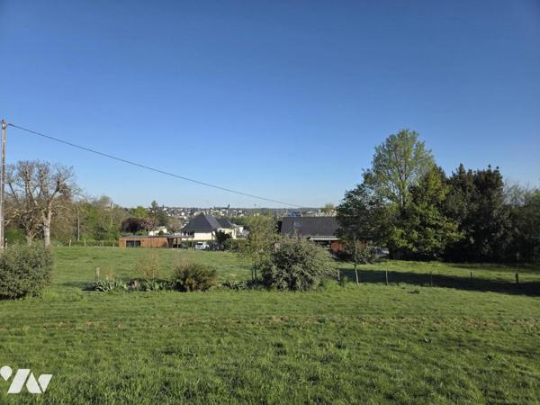 Maison individuelle avec accès de plain-pied, 143 m2 habitables, 5 chambres, sur terrain de 3.663 m2