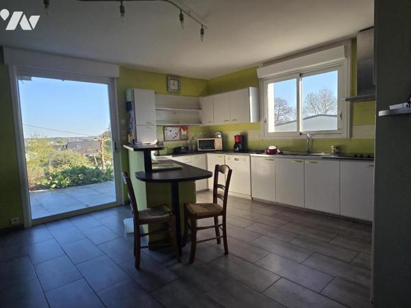 Maison individuelle avec accès de plain-pied, 143 m2 habitables, 5 chambres, sur terrain de 3.663 m2