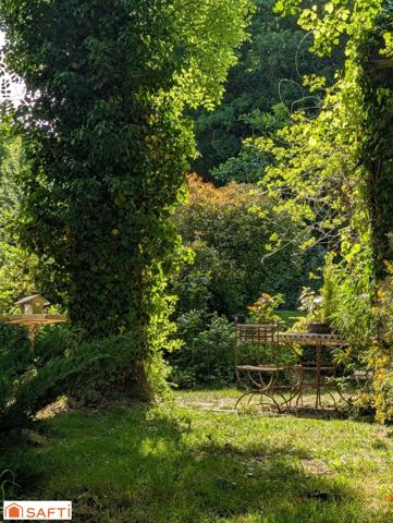 A 2h de Paris, maison de caractère au cœur d'un écrin de verdure