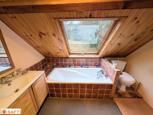 A 2h de Paris, maison de caractère au cœur d'un écrin de verdure