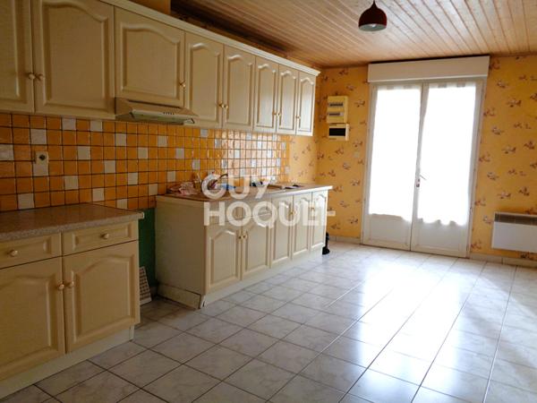 Ensemble immobilier de 2 logements avec rapport locatif à Saint Barthélémy d'Agenais