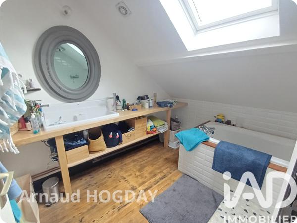 Maison à vendre 5 pièces 103 m² Sainte-Gemmes-sur-Loire