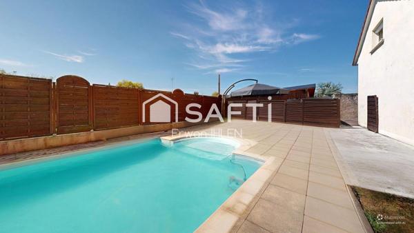 Maison, 200 m2,5 pièces,3 chambres, garage 3 places,piscinne,sur 822 m2 de terrain.