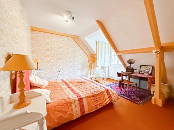 Dept de la Vienne 86 A vendre propriété de 8 pièces Terrain 10629 m2 CHATELLERAULT (86)