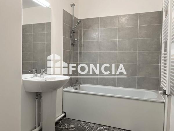 Location Appartement 3 pièces 62.04 m² - RESIDENCE L'ALLEE DES LETTRES Montfermeil 93370