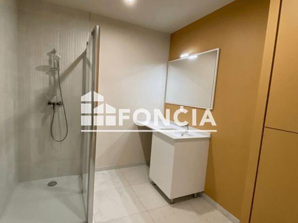 Location Appartement 2 pièces 44.12 m² - 1 RUE HENRI OUDIN Poitiers 86000