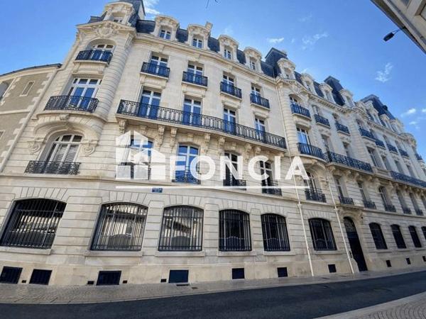Location Appartement 2 pièces 44.12 m² - 1 RUE HENRI OUDIN Poitiers 86000