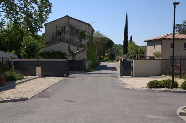 TERRAIN VIABILISE Montélimar 544 m2