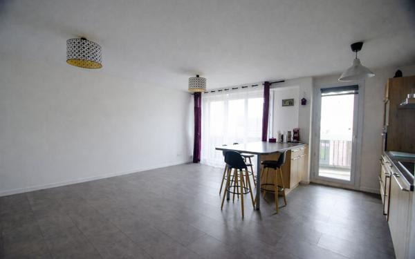 Appartement à vendre    4 pièces • 93 m2 Pau