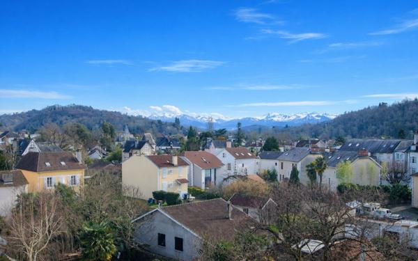 Appartement à vendre    4 pièces • 93 m2 Pau