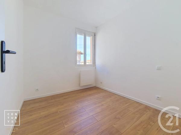 Maison à vendre  4 pièces - 78,01 m 2   ST LAURENT DE LA SALANQUE  - 66