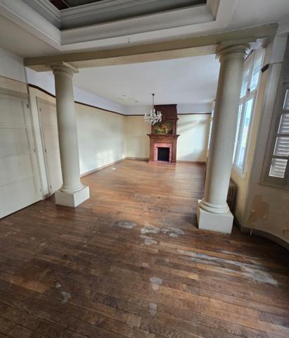 Appartement 4 pièce(s) 2 chambre(s) 141 m²