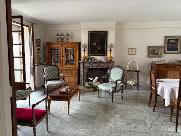 Maison de 4 chambres  173m2 + annexe de 38m2