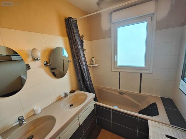 Appartement à vendre à Chantepie en Ille-et-Vilaine (35135), ref : 097/2651   
CENTRE