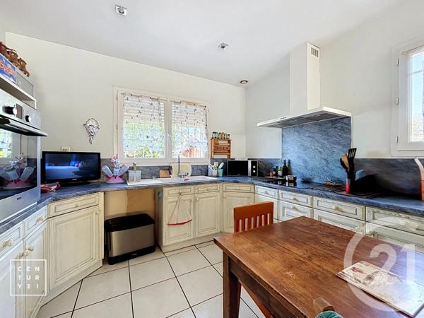 Maison à vendre  4 pièces - 97,50 m 2   LE SOLER  - 66