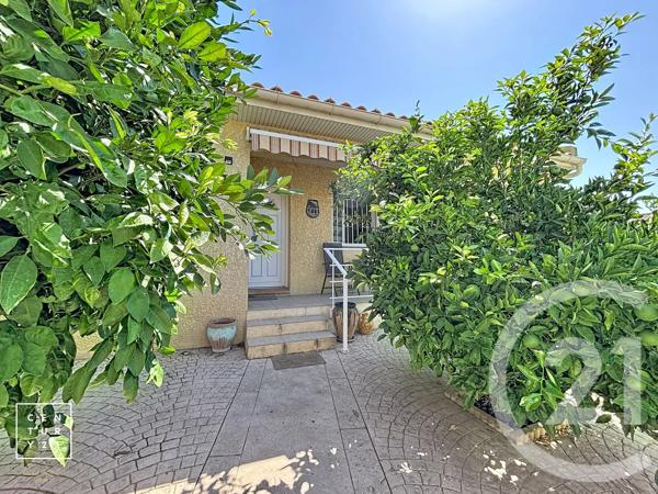 Maison à vendre  4 pièces - 97,50 m 2   LE SOLER  - 66