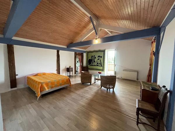 maison 7 pièces 251m² à vendre à Mugron