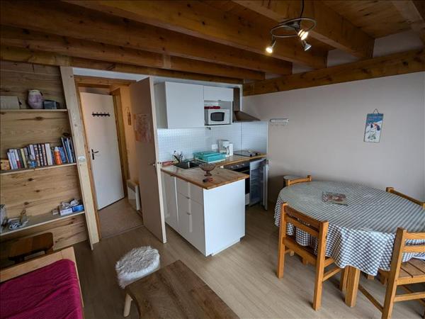 Appartement à vendre |  Ustou |  3 pièces | 36 m²