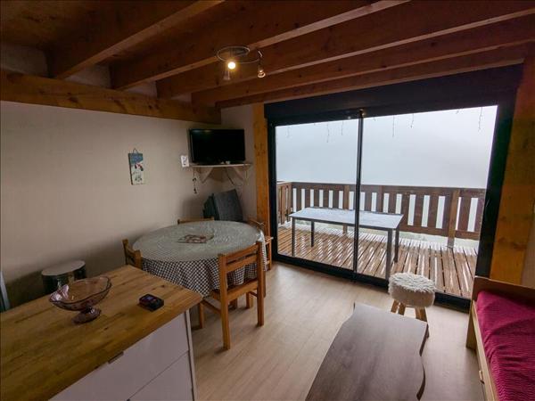 Appartement à vendre |  Ustou |  3 pièces | 36 m²