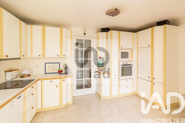 Maison à vendre 6 pièces 138 m² Le Pecq